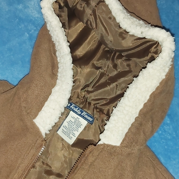 Cute brown Jacket. - Picture 2 of 4